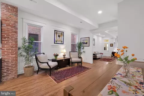 2411 Madison Ave, Baltimore, MD 21217 photo 9