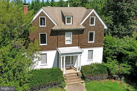 110 Elmwood Rd, Baltimore, MD 21210