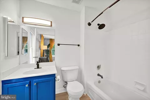 1005 Myrtle Ave, Baltimore, MD 21201 photo 15