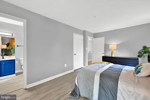 1005 Myrtle Ave, Baltimore, MD 21201 photo 19