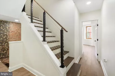 Entry Way - 2330 Madison Ave, Baltimore, MD 21217 photo 10 of 23