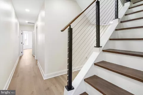 Entry Way - 2330 Madison Ave, Baltimore, MD 21217 photo 13 of 23