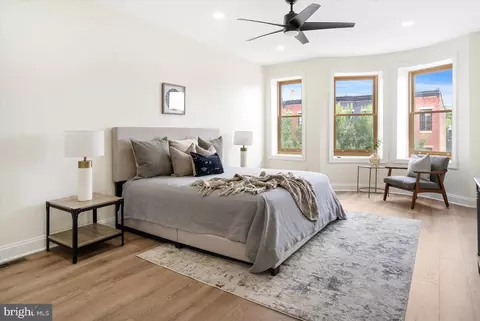 Bedroom - 2330 Madison Ave, Baltimore, MD 21217 photo 2 of 4