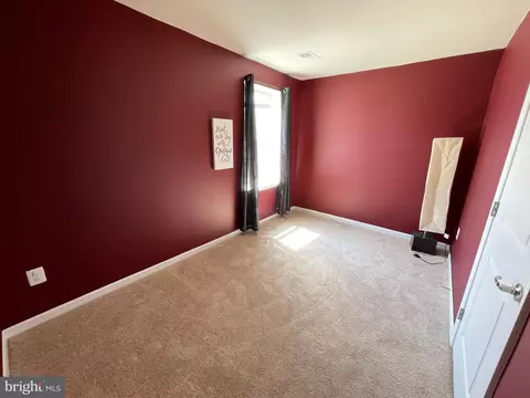 Bedroom - 4422 Old Frederick Rd, Baltimore, MD 21229 photo 8 of 10