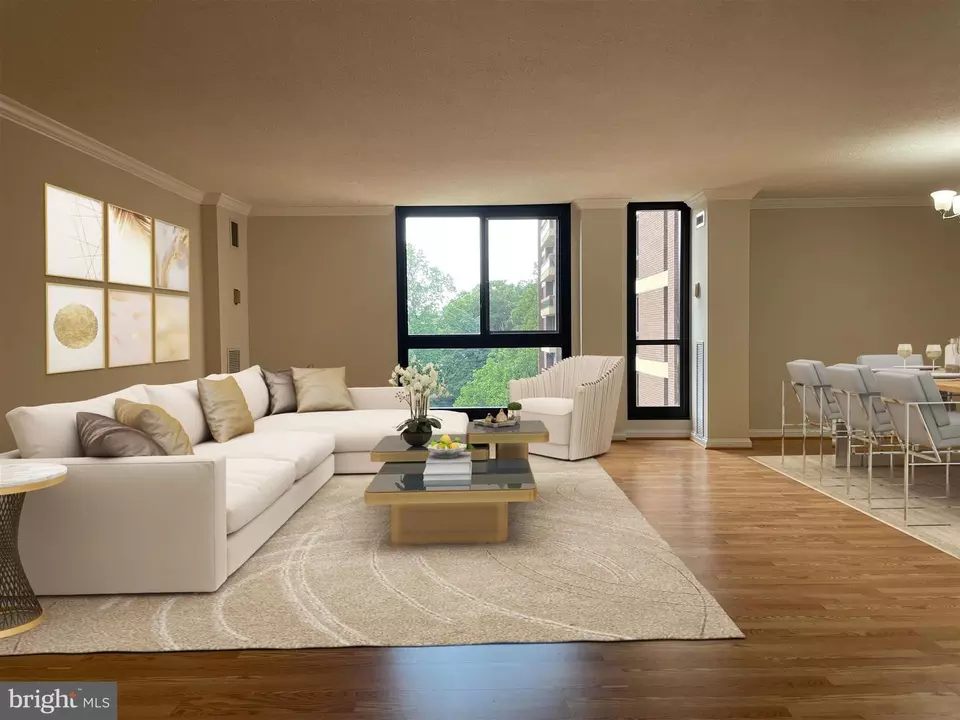 Living - 4100 N Charles St #511, Baltimore, MD 21218 photo 3 of 4