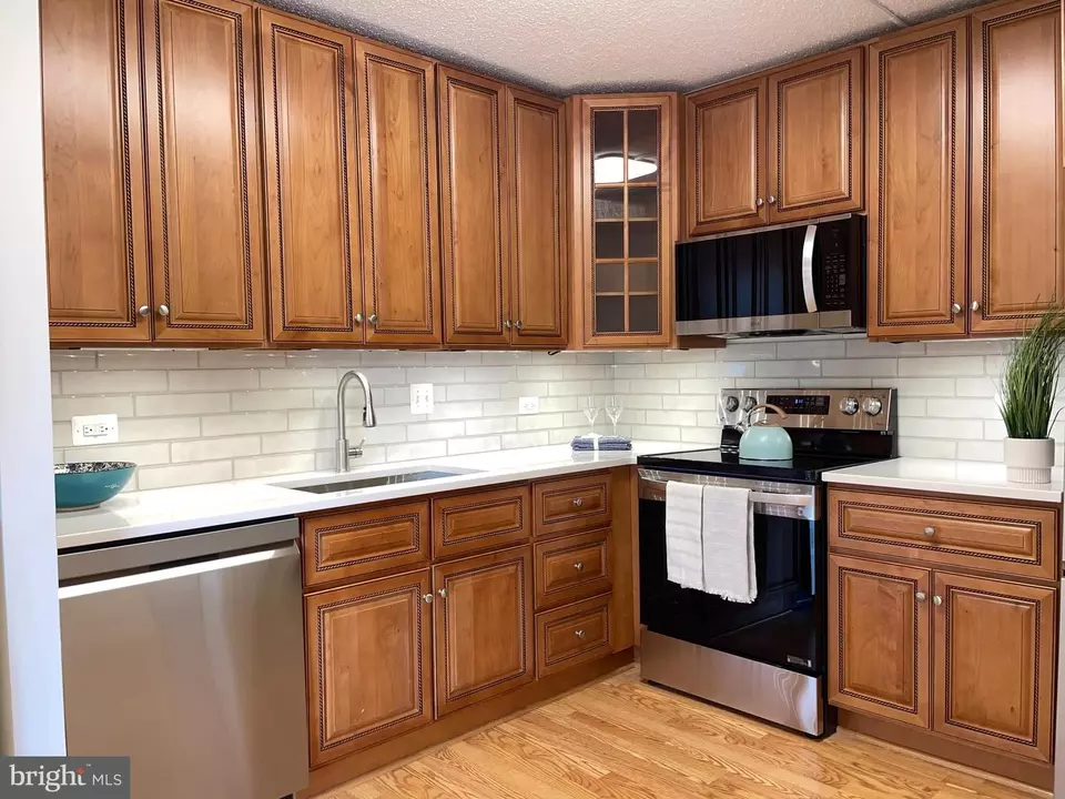 Kitchen - 4100 N Charles St #511, Baltimore, MD 21218 photo 5 of 5