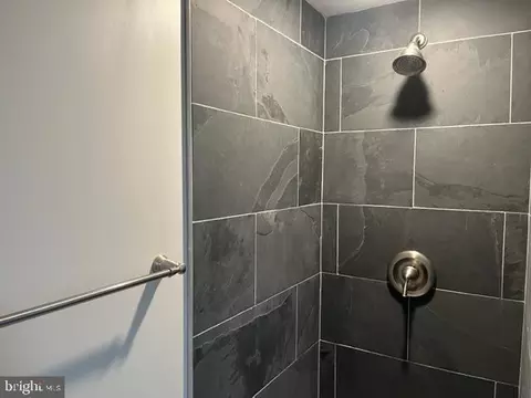 Bath - 3803 Parkside Dr, Baltimore, MD 21206 photo 3 of 3