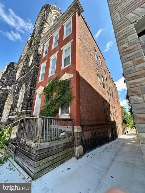 521 N Schroeder St, Baltimore, MD 21223