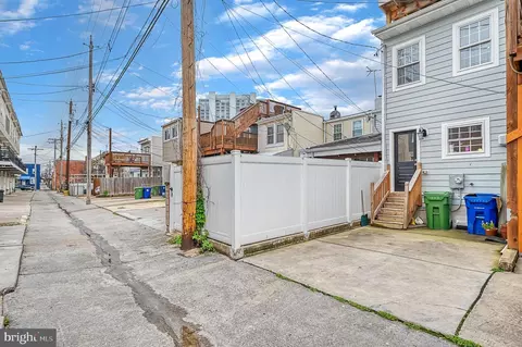 Exterior - 1444 Andre St, Baltimore, MD 21230 photo 9 of 11