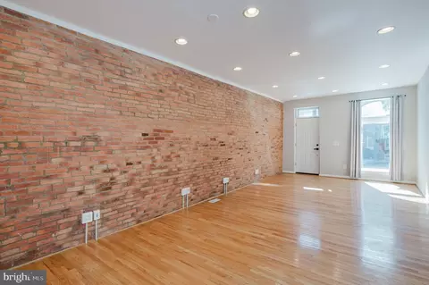 1429 S Hanover St S, Baltimore, MD 21230 photo 4