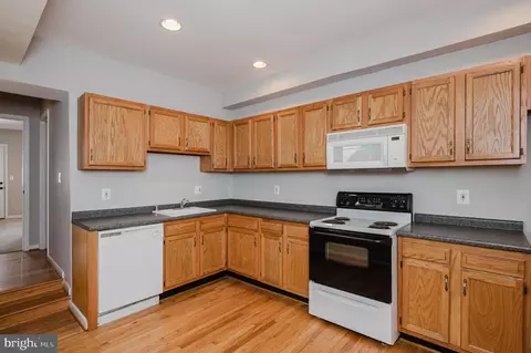 1429 S Hanover St S, Baltimore, MD 21230 photo 7