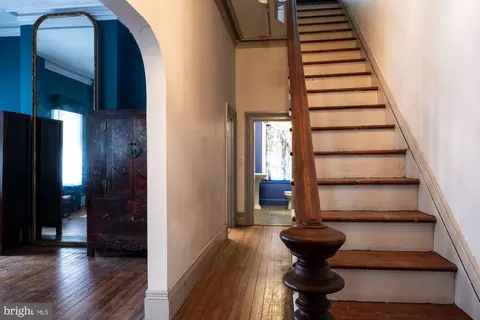 Entry Way - 19 S Stricker St, Baltimore, MD 21223 photo 6 of 23