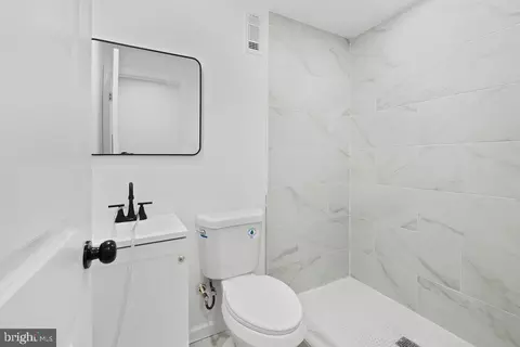 Bath - 165 N Monastery Ave, Baltimore, MD 21229 photo 2 of 2