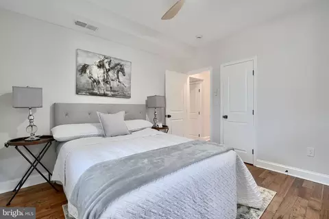 Bedroom - 5524 Sefton Ave, Baltimore, MD 21214 photo 2 of 8