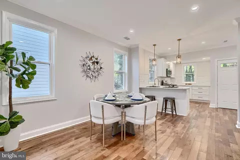 Dining - 5524 Sefton Ave, Baltimore, MD 21214 photo 2 of 4