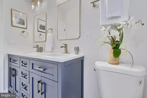 Bath - 5524 Sefton Ave, Baltimore, MD 21214 photo 5 of 7