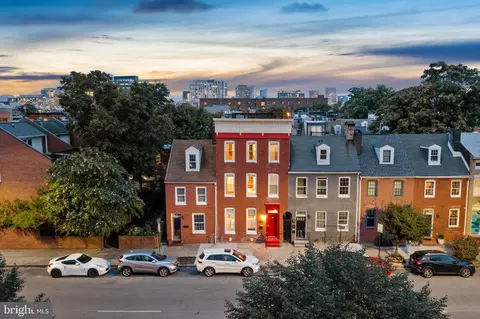 618 S Washington St S, Baltimore, MD 21231