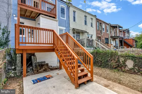 Exterior - 3816 Bonner Rd, Baltimore, MD 21216 photo 6 of 7