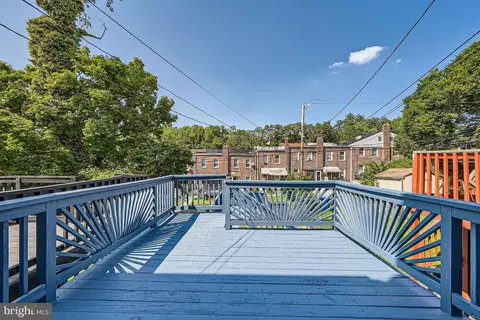 Exterior - 4428 Manorview Rd, Baltimore, MD 21229 photo 3 of 6