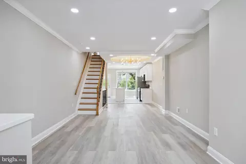Entry Way - 2227 E Preston St, Baltimore, MD 21213 photo 1 of 3