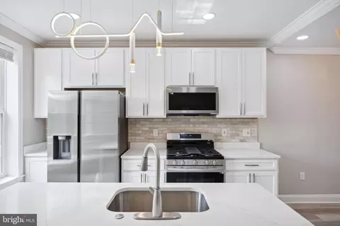 Kitchen - 2227 E Preston St, Baltimore, MD 21213 photo 4 of 5