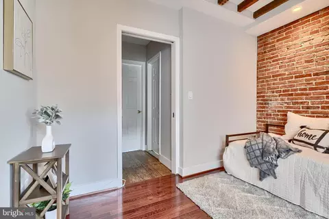 Entry Way - 39 E Hamburg St E, Baltimore, MD 21230 photo 1 of 1