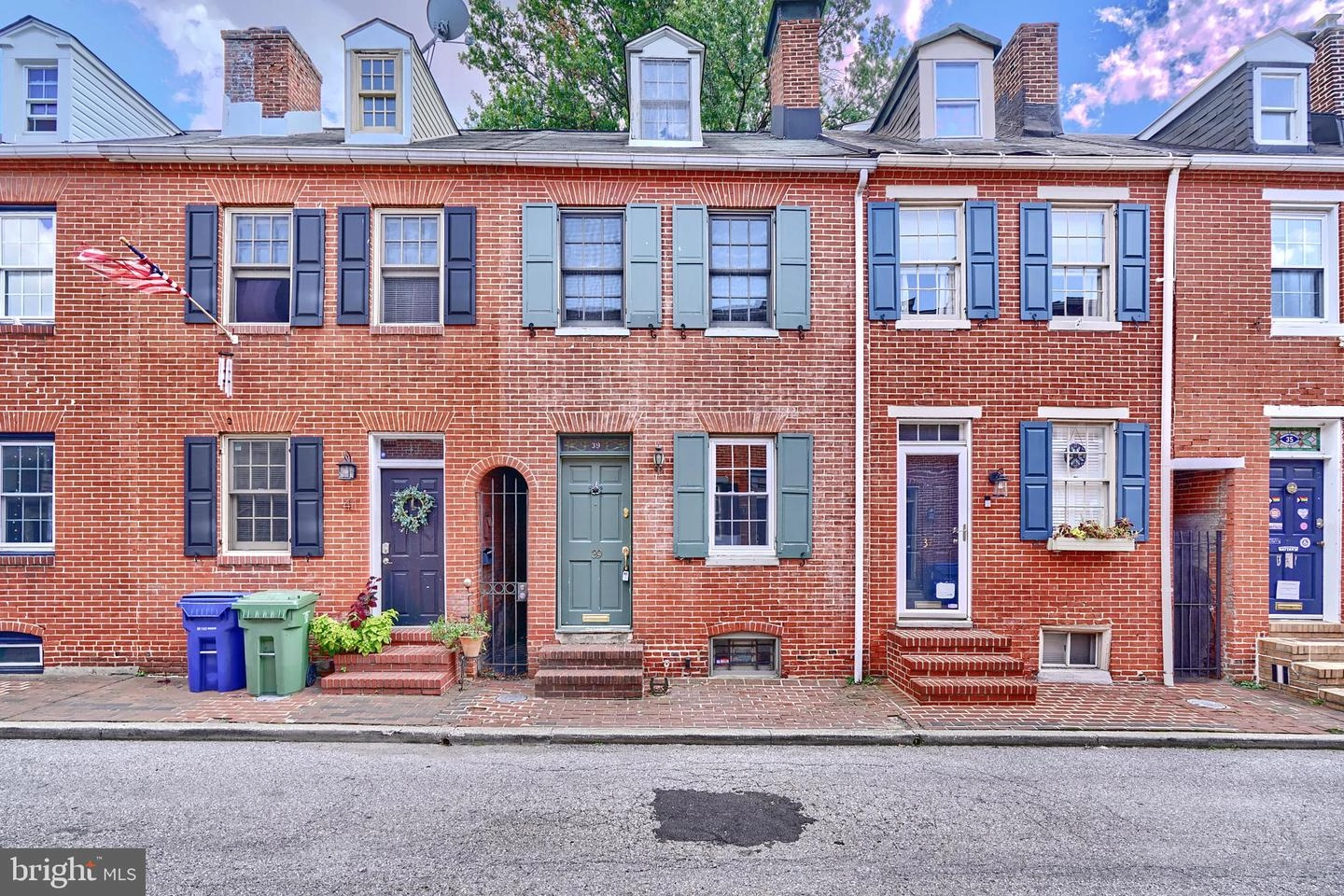Exterior - 39 E Hamburg St E, Baltimore, MD 21230 photo 1 of 5