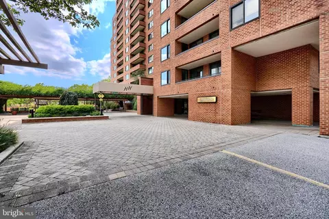 Exterior - 111 Hamlet Hill Rd #306, Baltimore, MD 21210 photo 5 of 5