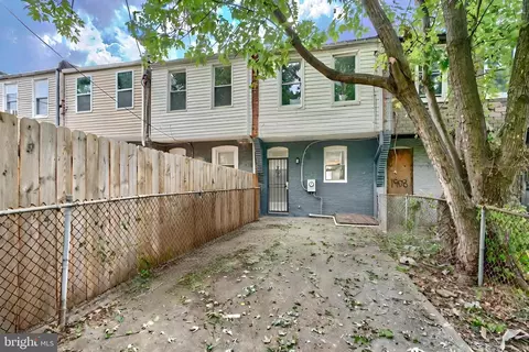 Exterior - 1910 E 28th St, Baltimore, MD 21218 photo 2 of 5