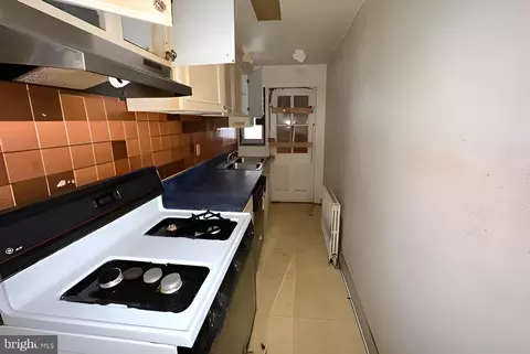 5103 Pembridge Ave, Baltimore, MD 21215 photo 5