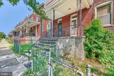 718 E 37th St, Baltimore, MD 21218