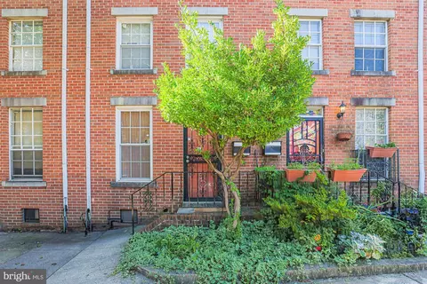 1803 E Fairmount Ave, Baltimore, MD 21231
