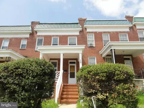 Exterior - 12 S Tremont Rd, Baltimore, MD 21229 photo 2 of 5