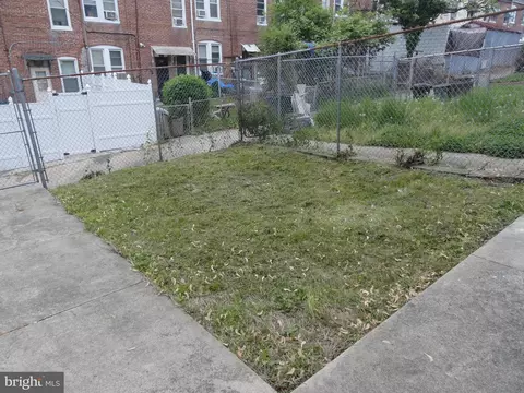 Exterior - 12 S Tremont Rd, Baltimore, MD 21229 photo 5 of 5