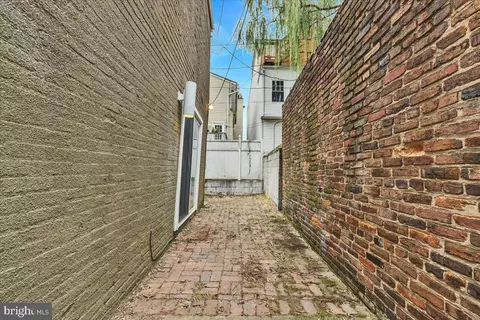 239 S Duncan St, Baltimore, MD 21231 photo 21