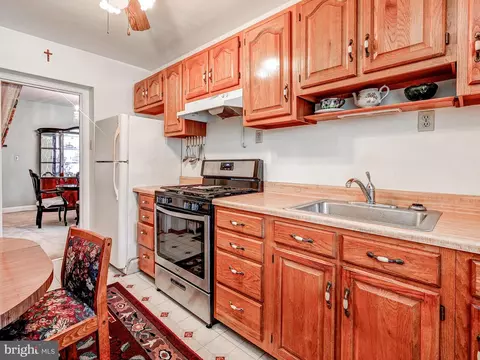 Kitchen - 453 Drew St, Baltimore, MD 21224 photo 2 of 2