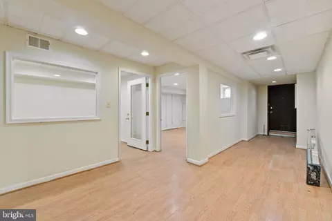 Entry Way - 923 N Calvert St, Baltimore, MD 21202 photo 12 of 14