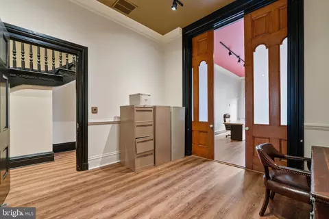 Entry Way - 923 N Calvert St, Baltimore, MD 21202 photo 3 of 14