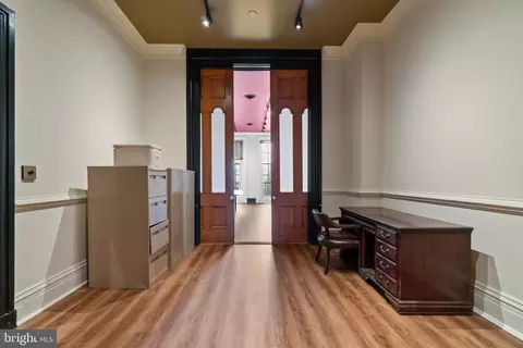 Entry Way - 923 N Calvert St, Baltimore, MD 21202 photo 4 of 14