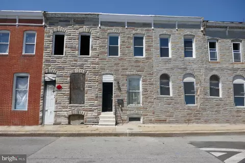 1326 Sargeant St, Baltimore, MD 21223