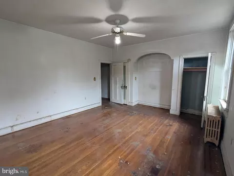3323 Shannon Dr, Baltimore, MD 21213 photo 11