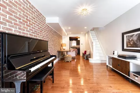 3106 Fleet St, Baltimore, MD 21224 photo 3