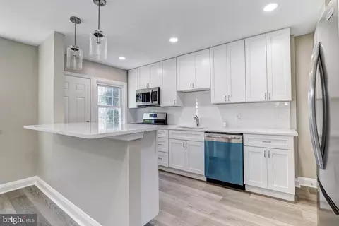 705 Benninghaus Rd, Baltimore, MD 21212