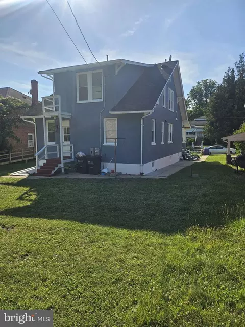 4403 Rokeby Rd, Baltimore, MD 21229 photo 2