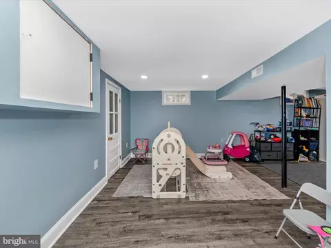 4403 Rokeby Rd, Baltimore, MD 21229 photo 49