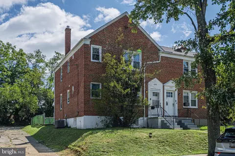 6149 Macbeth Dr, Baltimore, MD 21239 photo 2