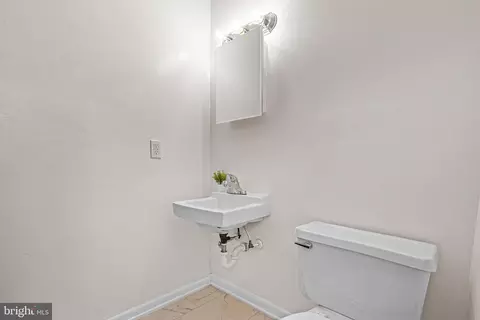 523 Bloom St, Baltimore, MD 21217 photo 23