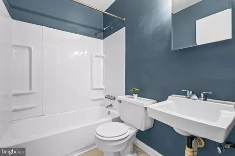 523 Bloom St, Baltimore, MD 21217 photo 17