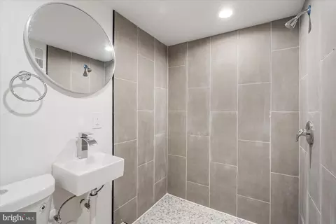 721 Linnard St, Baltimore, MD 21229 photo 20