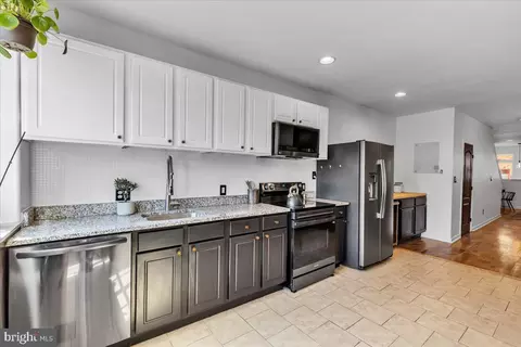 Kitchen - 323 E Lanvale St, Baltimore, MD 21202 photo 2 of 2